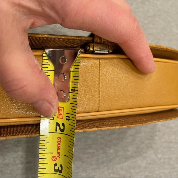 Lewis vintage embossed leather bag - Picture 15 of 15